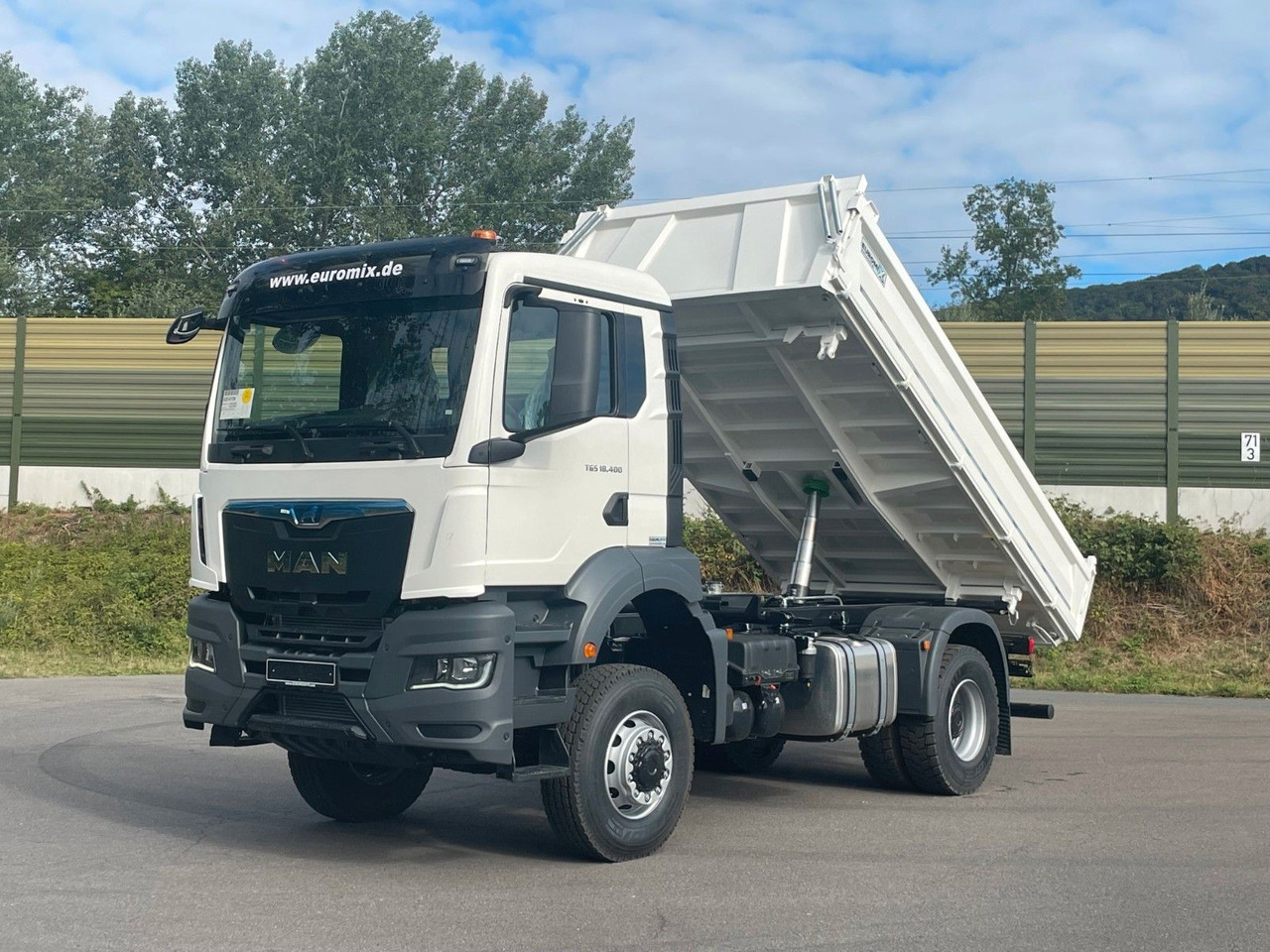 MAN TGS 18.400 TG3 4x4 Euro6e 3-Seiten-Kippe Euromix - Kravas automašīna pašizgāzējs: foto 1 MAN TGS 18.400 TG3 4x4 Euro6e 3-Seiten-Kippe Euromix - Kravas automašīna pašizgāzējs: foto 1
