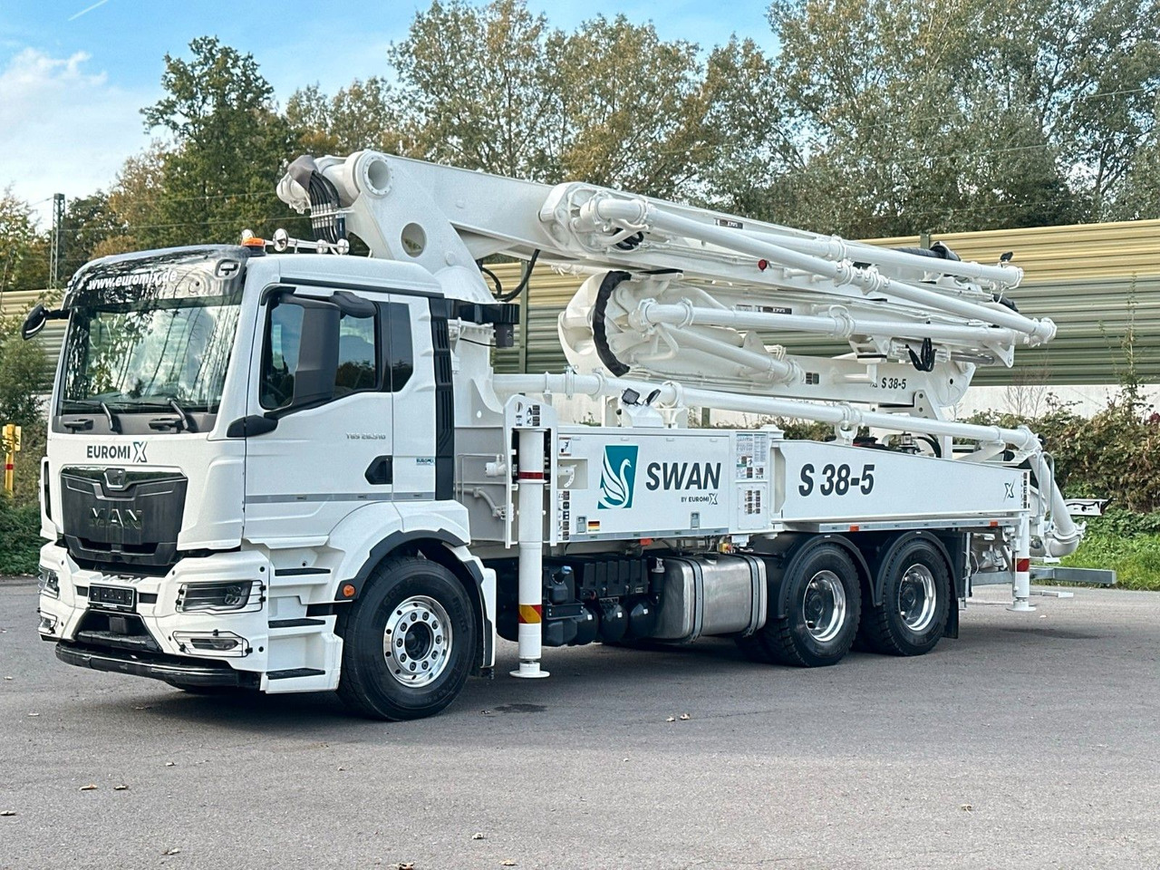 MAN TGS 26.510 6x4 SWAN TSP 38-5 160RZ ( 38m ) - Betonvedējs: foto 1 MAN TGS 26.510 6x4 SWAN TSP 38-5 160RZ ( 38m ) - Betonvedējs: foto 1