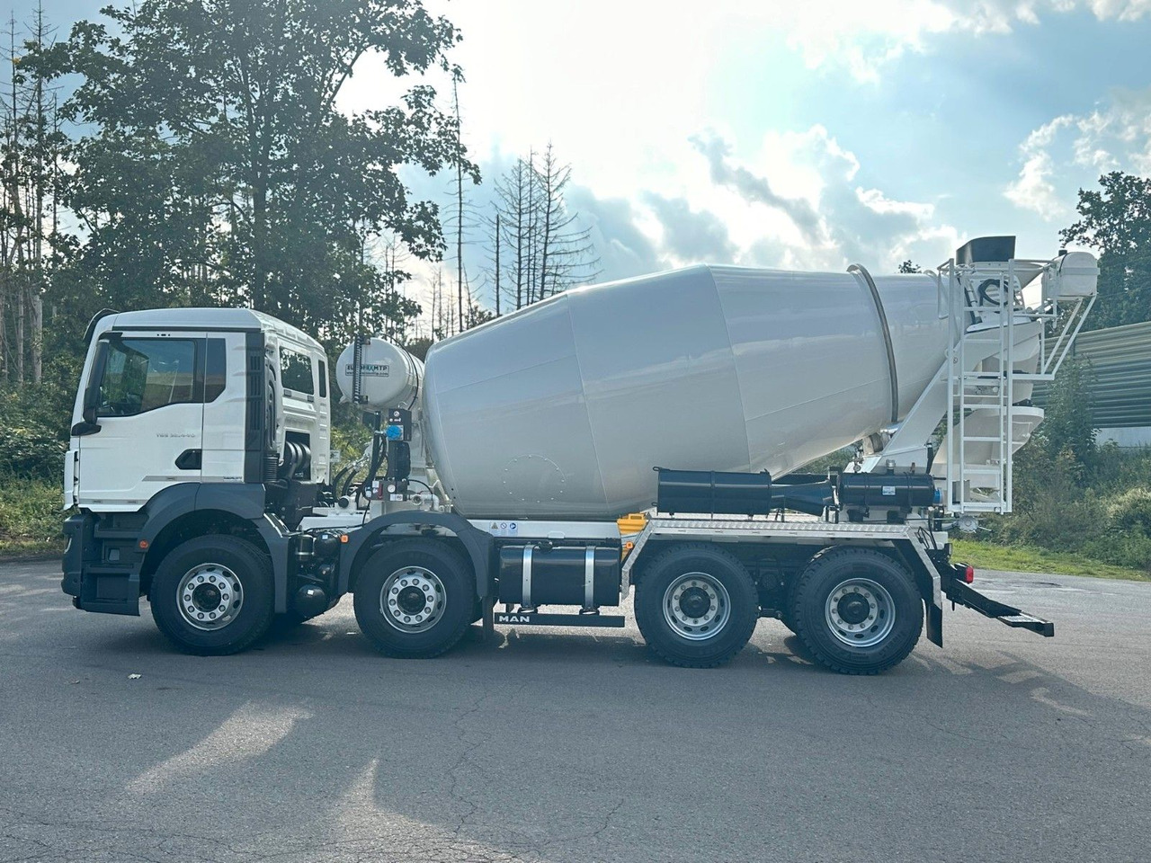 MAN TGS 32.440 8x4 / Euromix MTP EM 9 L - Betonvedējs: foto 4 MAN TGS 32.440 8x4 / Euromix MTP EM 9 L - Betonvedējs: foto 4