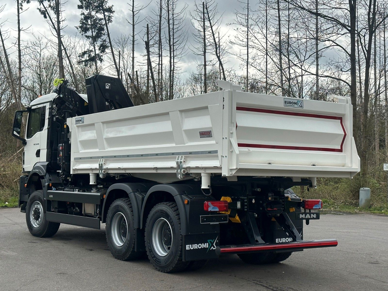 MAN TGS 33.440 6x6 /3-Seiten- Kipper / HIAB 228-4 - Kravas automašīna pašizgāzējs, Kravas auto ar manipulatoru: foto 5 MAN TGS 33.440 6x6 /3-Seiten- Kipper / HIAB 228-4 - Kravas automašīna pašizgāzējs, Kravas auto ar manipulatoru: foto 5