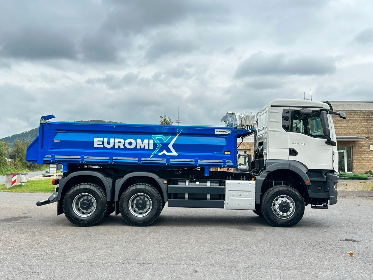 Kravas automašīna pašizgāzējs MAN TGS 33.440 6x6 /Euro6 3-Seiten-Kipper EuromixMTP: foto 22