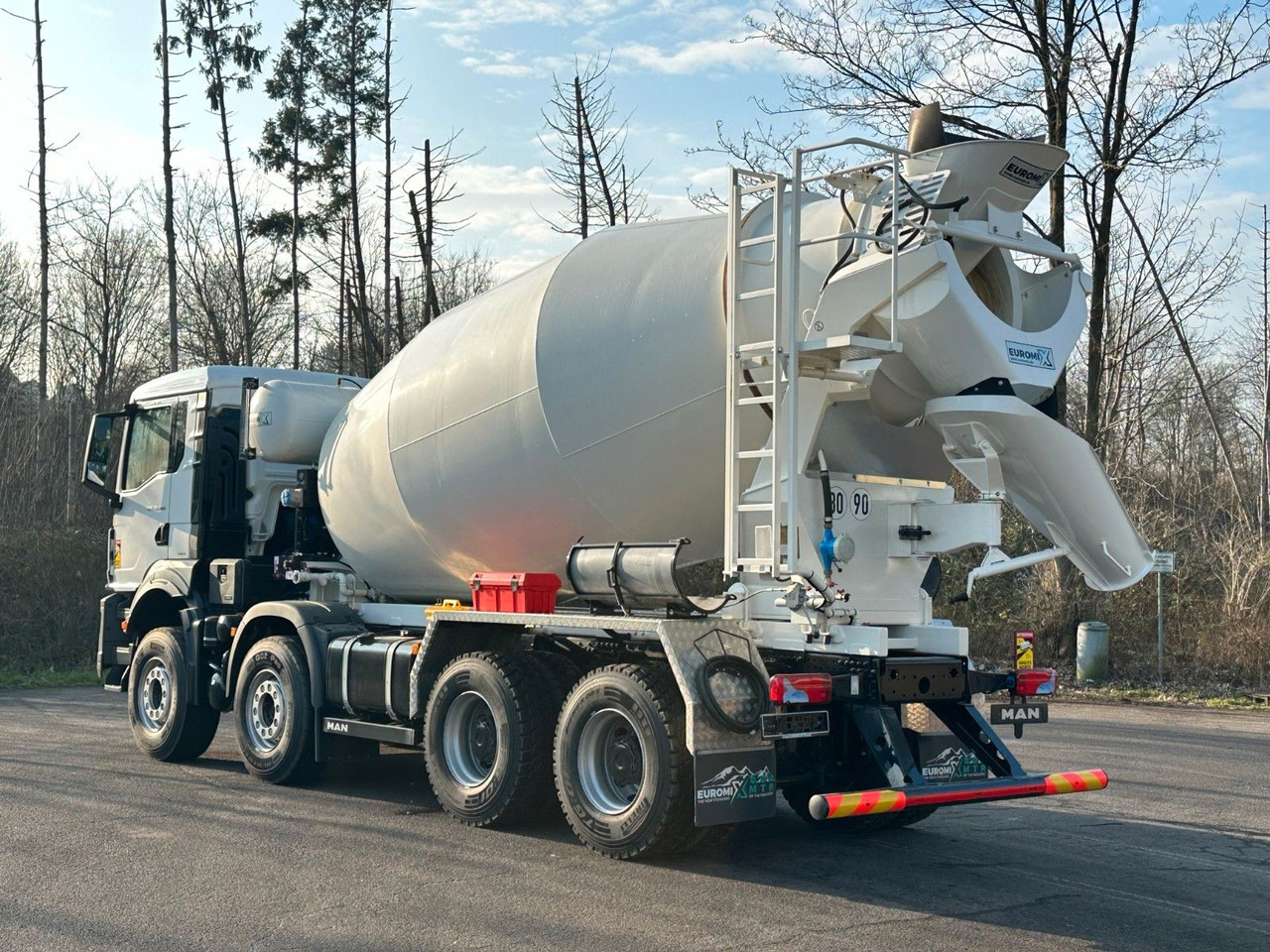 MAN TGS 37.480 8x4 EuromixMTP EM 10 L - Betonvedējs: foto 4 MAN TGS 37.480 8x4 EuromixMTP EM 10 L - Betonvedējs: foto 4