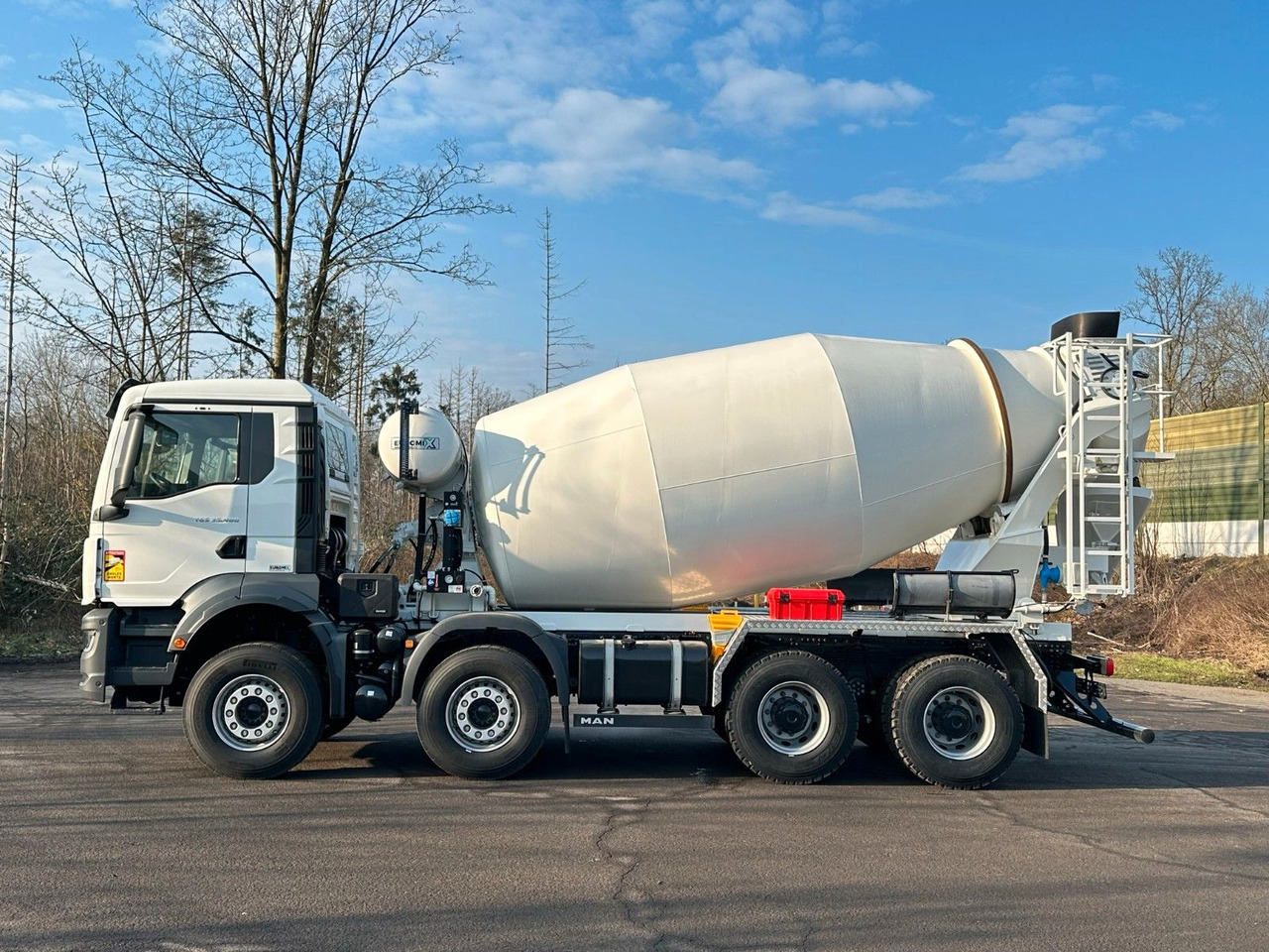 MAN TGS 37.480 8x4 EuromixMTP EM 10 L - Betonvedējs: foto 3 MAN TGS 37.480 8x4 EuromixMTP EM 10 L - Betonvedējs: foto 3
