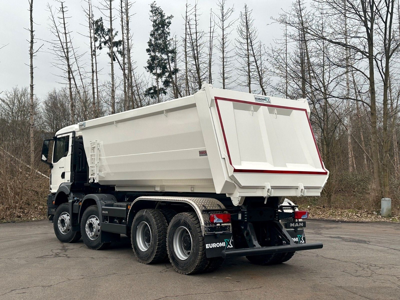 MAN TGS 41.400 8x4 / EUROMIX MTP 20m³/ EURO 5 - Kravas automašīna pašizgāzējs: foto 4 MAN TGS 41.400 8x4 / EUROMIX MTP 20m³/ EURO 5 - Kravas automašīna pašizgāzējs: foto 4