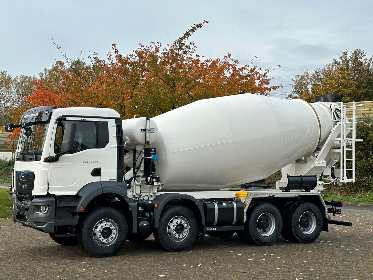 MAN TGS 41.440 8x4 /Euro6e Euromix EM 12 R - Betonvedējs: foto 3 MAN TGS 41.440 8x4 /Euro6e Euromix EM 12 R - Betonvedējs: foto 3
