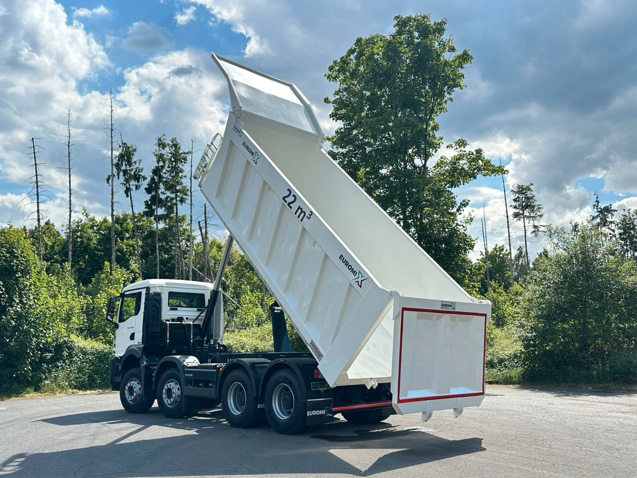 Kravas automašīna pašizgāzējs MAN TGS 41.440 8x4 EuromixMTP 22m³ Eckige Mulde: foto 13