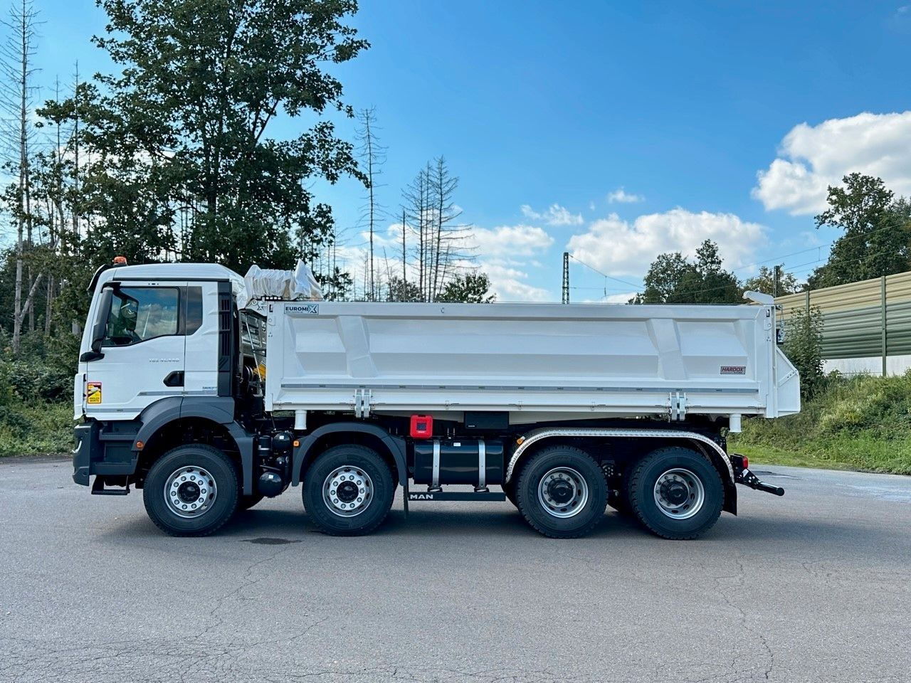 MAN TGS 41.440 8x4 EuromixMTP 3-Seiten-Kipper - Kravas automašīna pašizgāzējs: foto 3 MAN TGS 41.440 8x4 EuromixMTP 3-Seiten-Kipper - Kravas automašīna pašizgāzējs: foto 3