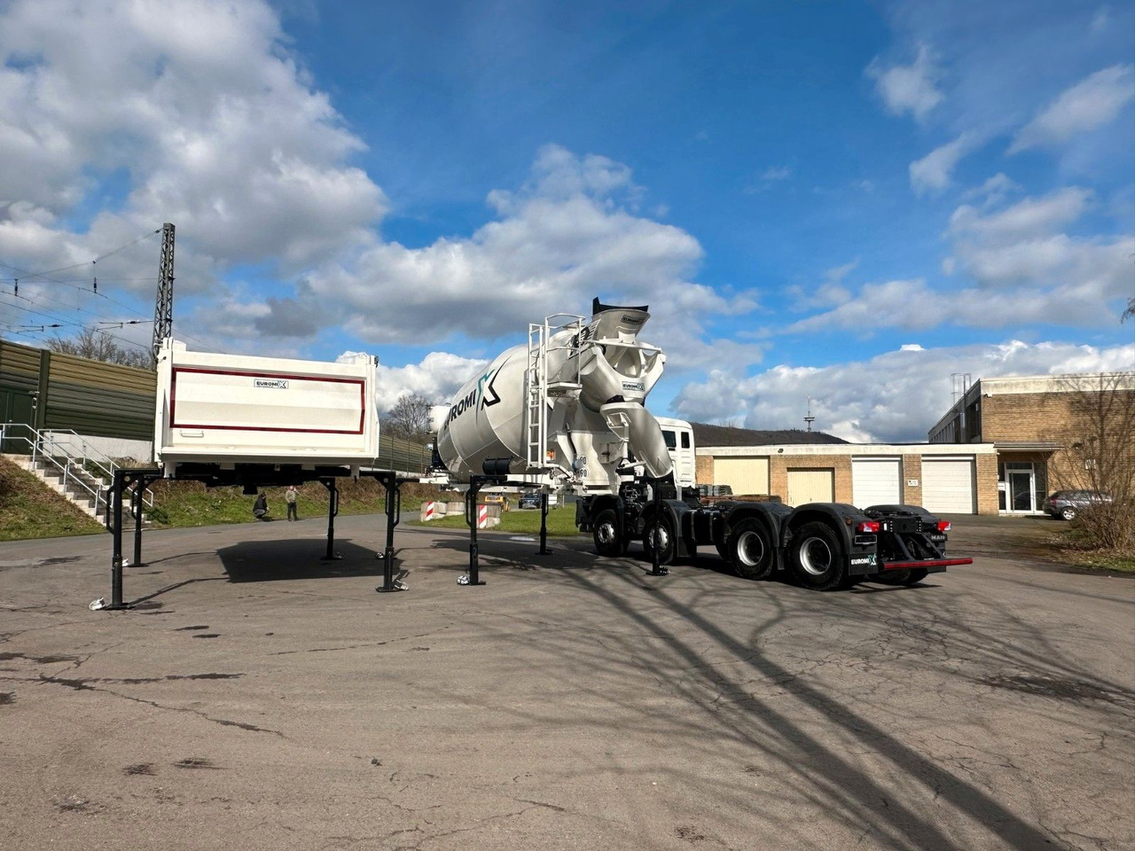 MAN TGS 41.440 8x4 WECHSELSYSTEM KIPPER+MISCHER līzingu MAN TGS 41.440 8x4 WECHSELSYSTEM KIPPER+MISCHER: foto 8