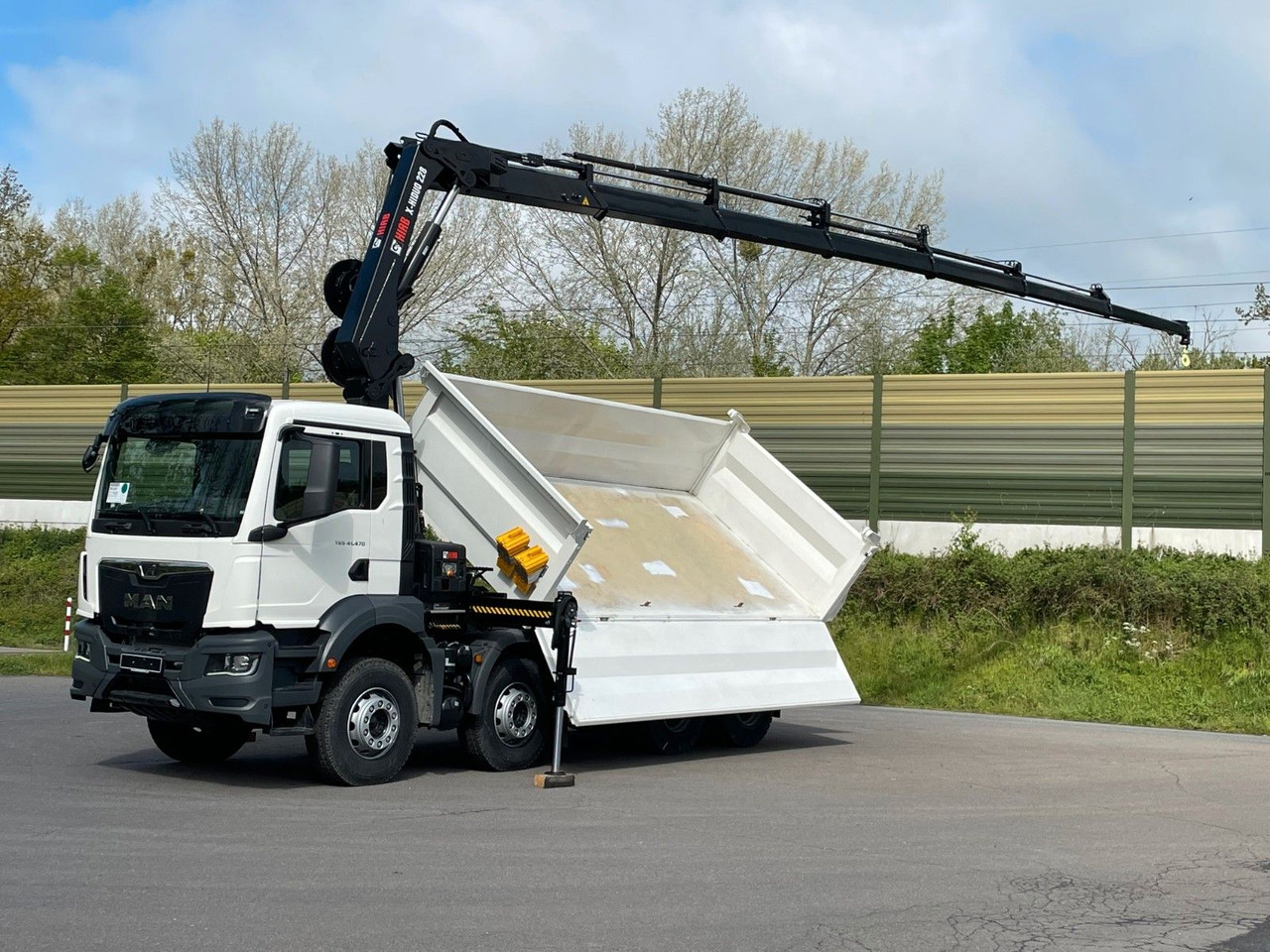 MAN TGS 41.480 8x4/Euro6e Euromix Kipper Hiab 228-6 līzingu MAN TGS 41.480 8x4/Euro6e Euromix Kipper Hiab 228-6: foto 18