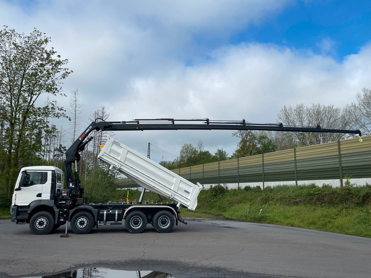 MAN TGS 41.480 8x4/Euro6e Euromix Kipper Hiab 228-6 līzingu MAN TGS 41.480 8x4/Euro6e Euromix Kipper Hiab 228-6: foto 9