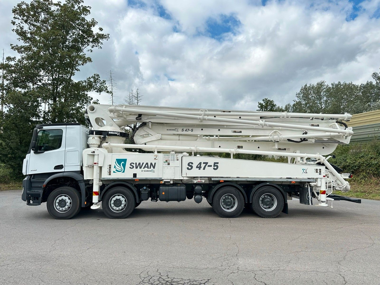 Mercedes-Benz Arocs 5 4142 8x4 SWAN TSP 47-5 160RZ ( 47m ) - Betona sūknis: foto 4 Mercedes-Benz Arocs 5 4142 8x4 SWAN TSP 47-5 160RZ ( 47m ) - Betona sūknis: foto 4