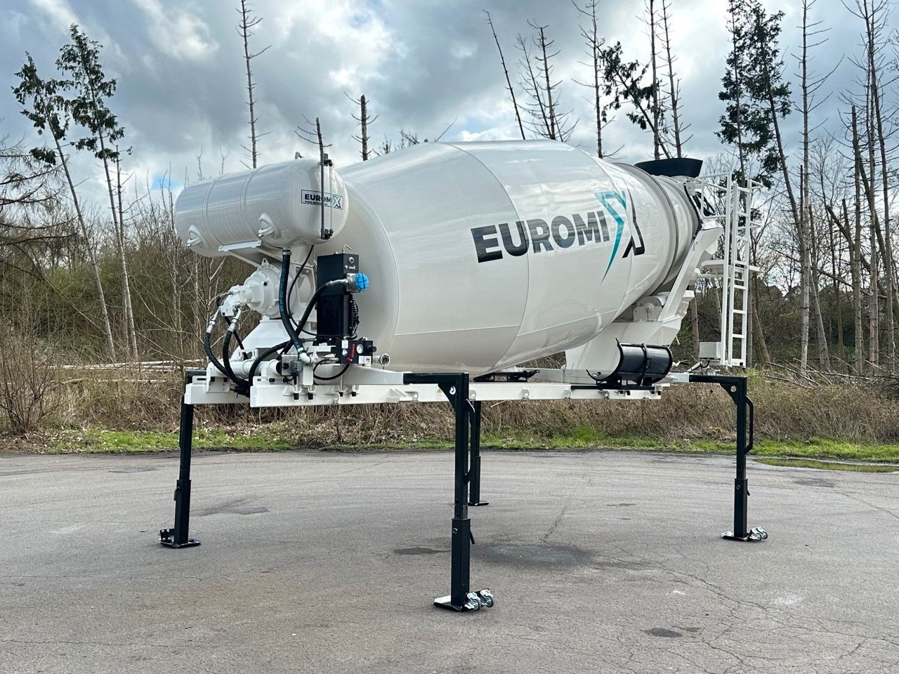 Mercedes-Benz EuromixMTP Fahrmischer Aufbauten Mercedes-Benz EuromixMTP Fahrmischer Aufbauten - Betonvedējs: foto 5 Mercedes-Benz EuromixMTP Fahrmischer Aufbauten Mercedes-Benz EuromixMTP Fahrmischer Aufbauten - Betonvedējs: foto 5