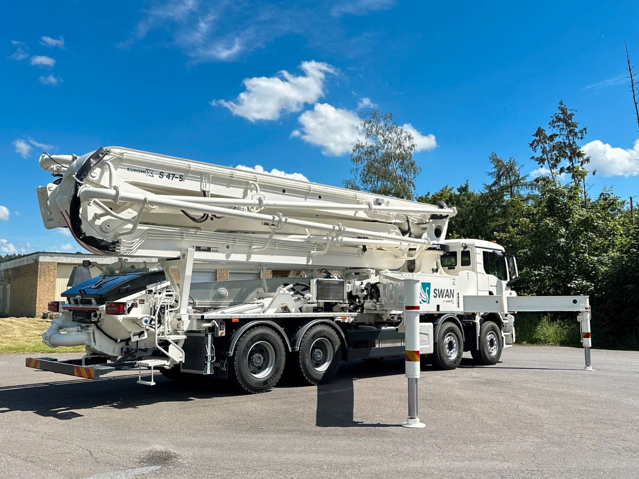 Volvo FMX 500 8x4 SWAN 47m Betonpumpe EuromixMTP - Betona sūknis: foto 4 Volvo FMX 500 8x4 SWAN 47m Betonpumpe EuromixMTP - Betona sūknis: foto 4