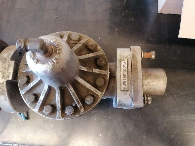 Used complete set Flowmeter set Alfons Haar type PT1 LPG , GPL - Celtniecības tehnika: foto 4 Used complete set Flowmeter set Alfons Haar type PT1 LPG , GPL - Celtniecības tehnika: foto 4