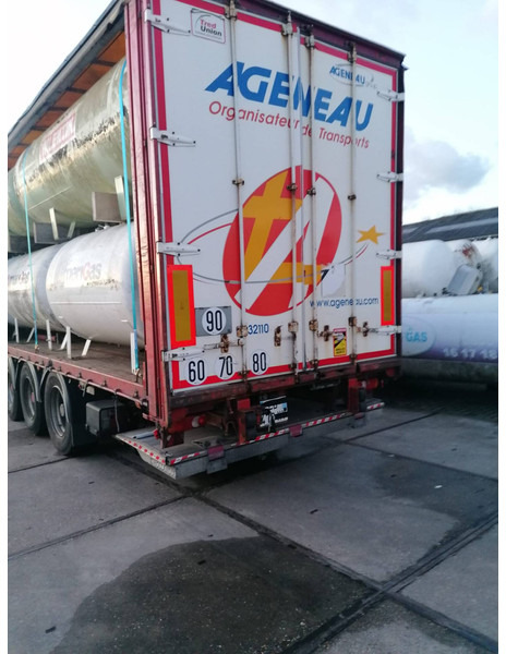 Curtain semi-trailer with used aboveground 2700 &4850L tanks Gas, Gaz, LPG, GPL, Propane, Butane tank ID 8.370 - Puspiekabe cisterna: foto 3 Curtain semi-trailer with used aboveground 2700 &4850L tanks Gas, Gaz, LPG, GPL, Propane, Butane tank ID 8.370 - Puspiekabe cisterna: foto 3