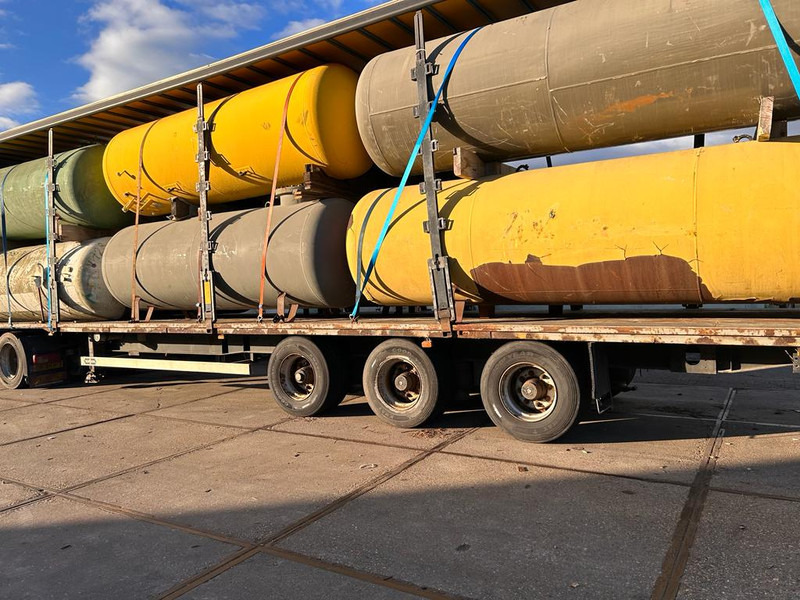 Visser 4850L(2.42 ton) Gastanks - Gas, Gaz, LPG, GPL, Propane, Butane tank Underground Gastank Used Tanks ID 1.008 ( Flexible options: Wholesale in a trailer/ Retail) - Autocisterna: foto 1 Visser 4850L(2.42 ton) Gastanks - Gas, Gaz, LPG, GPL, Propane, Butane tank Underground Gastank Used Tanks ID 1.008 ( Flexible options: Wholesale in a trailer/ Retail) - Autocisterna: foto 1