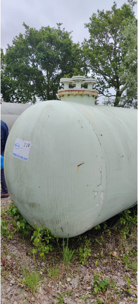 Visser LPG used Tank propaan/ Butaan 20 m3 with 1600 ⌀ Gas, Gaz, LPG Propane, Butane Used gastank ID 1.228 - Degvielas tvertne - Kravas automašīna: foto 3 Visser LPG used Tank propaan/ Butaan 20 m3 with 1600 ⌀ Gas, Gaz, LPG Propane, Butane Used gastank ID 1.228 - Degvielas tvertne - Kravas automašīna: foto 3