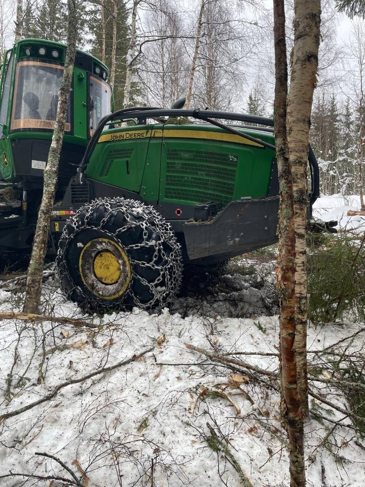 John Deere 1070 G - Harvesters: foto 5 John Deere 1070 G - Harvesters: foto 5