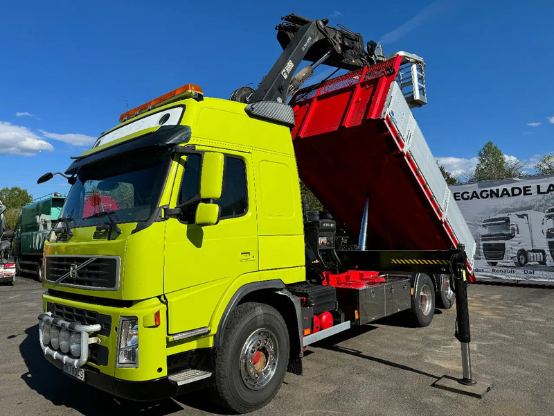 Volvo FM 6x2, Tipper + Crane and Skylift, 2009 - Kravas automašīna pašizgāzējs, Kravas auto ar manipulatoru: foto 3 Volvo FM 6x2, Tipper + Crane and Skylift, 2009 - Kravas automašīna pašizgāzējs, Kravas auto ar manipulatoru: foto 3