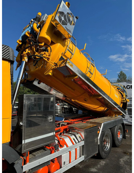 Volvo FMX 450 Combi Vacuum/Pressure 14m3 (1,5 + 12,5m3), 2017 - Asenizācijas mašīna: foto 3 Volvo FMX 450 Combi Vacuum/Pressure 14m3 (1,5 + 12,5m3), 2017 - Asenizācijas mašīna: foto 3