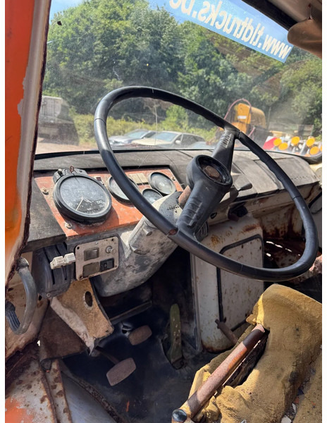 Kravas automašīna pašizgāzējs BERLIET L62 **4CYL-BENNE**: foto 13
