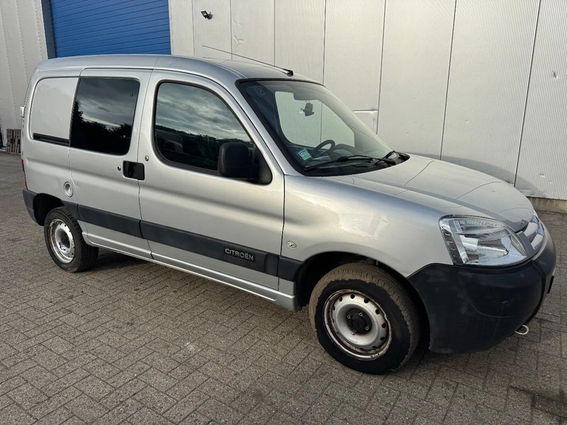 Citroën Berlingo **AIRCO-EURO4** - Mazs furgons: foto 3 Citroën Berlingo **AIRCO-EURO4** - Mazs furgons: foto 3