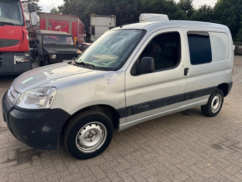 Citroën Berlingo **AIRCO-EURO4** - Mazs furgons: foto 1 Citroën Berlingo **AIRCO-EURO4** - Mazs furgons: foto 1