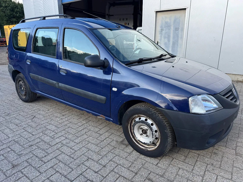 Dacia Logan **EURO 4** - Vieglā automašīna: foto 3 Dacia Logan **EURO 4** - Vieglā automašīna: foto 3