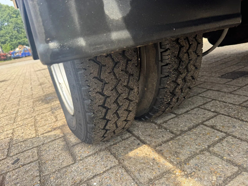 Ford Transit **ESSENCE-PETROL** - Automašīna ar kravas platformu, Kravas-pasažieru furgons: foto 5 Ford Transit **ESSENCE-PETROL** - Automašīna ar kravas platformu, Kravas-pasažieru furgons: foto 5