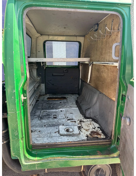 Komercauto pašizgāzējs, Kravas-pasažieru furgons Isuzu NPR **KIPPER-BENNE-TIPPER**: foto 16
