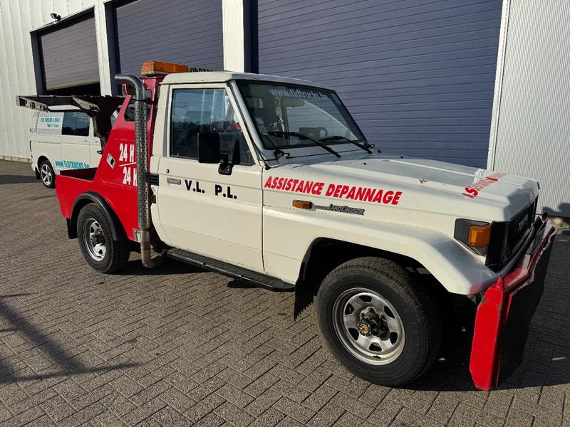 Toyota Land Cruiser **RECOVERY TRUCK-WINCH** - Komercauto: foto 1 Toyota Land Cruiser **RECOVERY TRUCK-WINCH** - Komercauto: foto 1