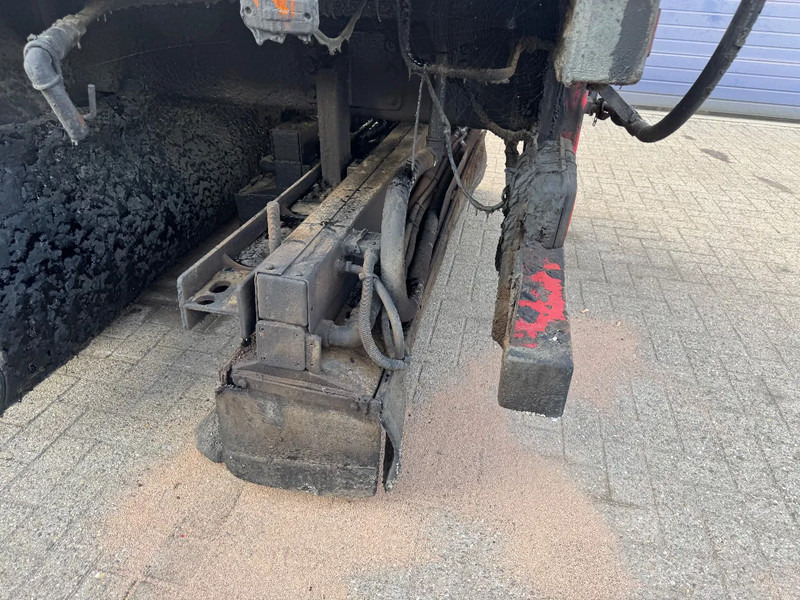 Kravas automašīna pārvadāšana bitumena Scania P94-300 **BURTEC BITUM SPRAYER-BELGIAN TRUCK**: foto 19 Kravas automašīna pārvadāšana bitumena Scania P94-300 **BURTEC BITUM SPRAYER-BELGIAN TRUCK**: foto 19