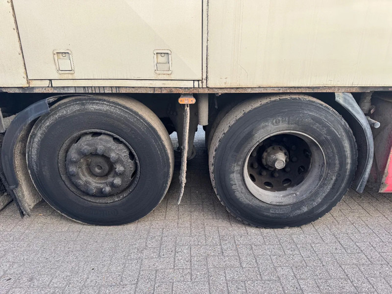 Kravas automašīna pārvadāšana bitumena Scania P94-300 **BURTEC BITUM SPRAYER-BELGIAN TRUCK**: foto 9 Kravas automašīna pārvadāšana bitumena Scania P94-300 **BURTEC BITUM SPRAYER-BELGIAN TRUCK**: foto 9