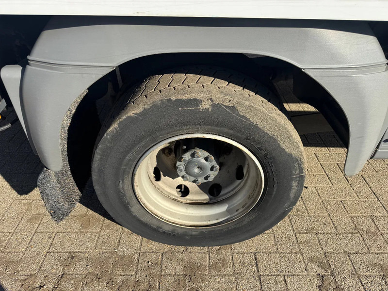 Mercedes-Benz Atego 1218 **BELGIAN TRUCK-REMOVAL LIFT TO 1ST FLOOR-TUV 02/2026** - Kravas automašīna ar slēgto virsbūvi: foto 5 Mercedes-Benz Atego 1218 **BELGIAN TRUCK-REMOVAL LIFT TO 1ST FLOOR-TUV 02/2026** - Kravas automašīna ar slēgto virsbūvi: foto 5