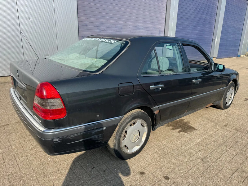 Mercedes-Benz C-Klasse **C220DIESEL-BELGIANCAR** - Sedans: foto 4 Mercedes-Benz C-Klasse **C220DIESEL-BELGIANCAR** - Sedans: foto 4