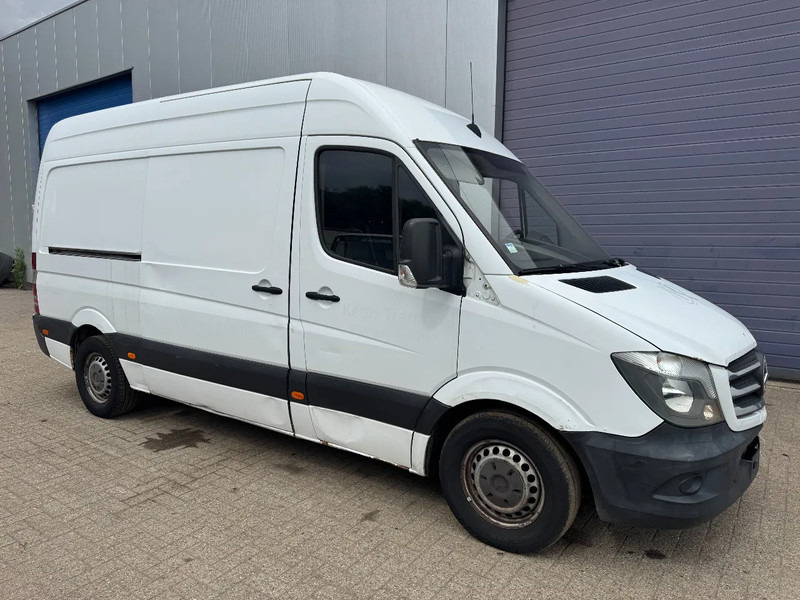 Mercedes-Benz Sprinter 311 **COOLING FOR MEDICATION TRANSPORT-EURO6B-AIRCO** - Komercauto refrižerators: foto 3 Mercedes-Benz Sprinter 311 **COOLING FOR MEDICATION TRANSPORT-EURO6B-AIRCO** - Komercauto refrižerators: foto 3