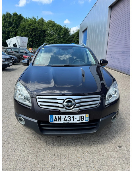 Nissan QASHQAI+2 **DCI-AIRCO-7SEATS** - Vieglā automašīna: foto 2 Nissan QASHQAI+2 **DCI-AIRCO-7SEATS** - Vieglā automašīna: foto 2