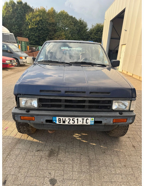 Nissan Terrano **4X4-DIESEL-LONG CHASSIS** - Vieglā automašīna: foto 2 Nissan Terrano **4X4-DIESEL-LONG CHASSIS** - Vieglā automašīna: foto 2