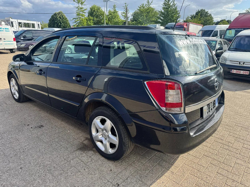 Opel Astra **1700CDTI-AIRCO-EURO 4** - Universālis: foto 5 Opel Astra **1700CDTI-AIRCO-EURO 4** - Universālis: foto 5