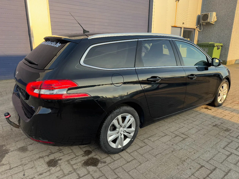 Peugeot 308 **EURO 6-88KW** - Vieglā automašīna: foto 4 Peugeot 308 **EURO 6-88KW** - Vieglā automašīna: foto 4