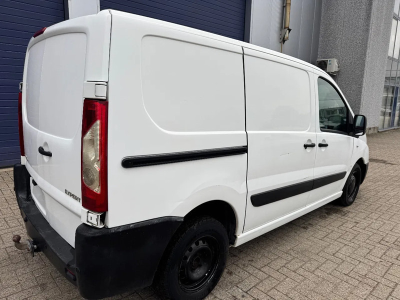 Peugeot Expert **1560CC-EURO 4-AC** - Mazs furgons: foto 4 Peugeot Expert **1560CC-EURO 4-AC** - Mazs furgons: foto 4