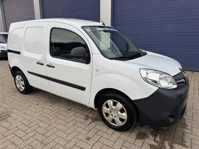 Renault Kangoo **EURO 6D-AIRCO-59KW** - Mazs furgons: foto 3 Renault Kangoo **EURO 6D-AIRCO-59KW** - Mazs furgons: foto 3