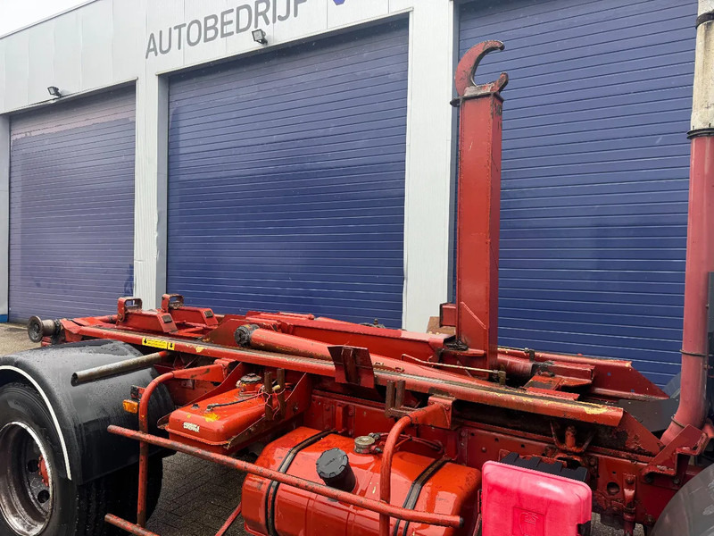 Renault Midliner 180 **6CYL-FRENCH TRUCK** - Pacēlājs ar āķi: foto 4 Renault Midliner 180 **6CYL-FRENCH TRUCK** - Pacēlājs ar āķi: foto 4