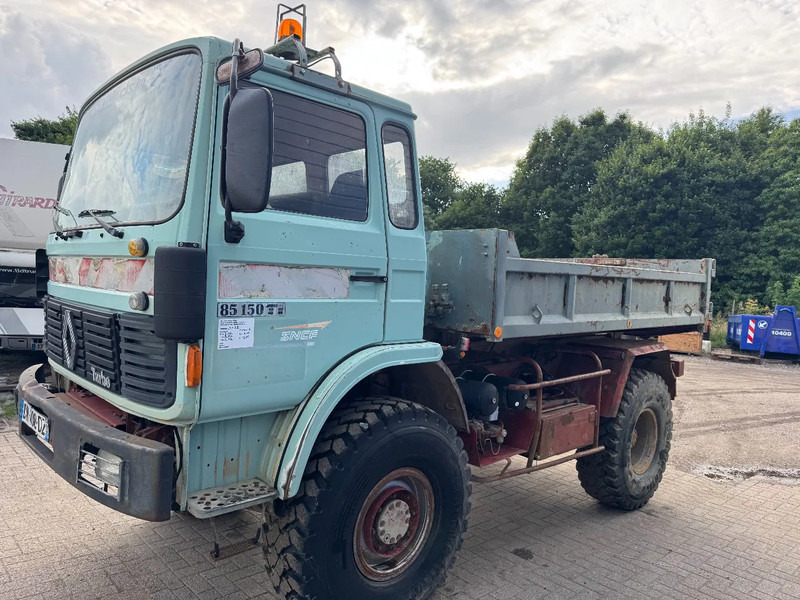 Renault Midliner **85-150 4X4-DUMPTRUCK-BENNE** - Kravas automašīna pašizgāzējs: foto 5 Renault Midliner **85-150 4X4-DUMPTRUCK-BENNE** - Kravas automašīna pašizgāzējs: foto 5