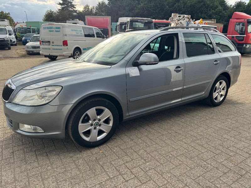 Škoda Octavia **EURO5-BELGIAN CAR** - Vieglā automašīna: foto 1 Škoda Octavia **EURO5-BELGIAN CAR** - Vieglā automašīna: foto 1