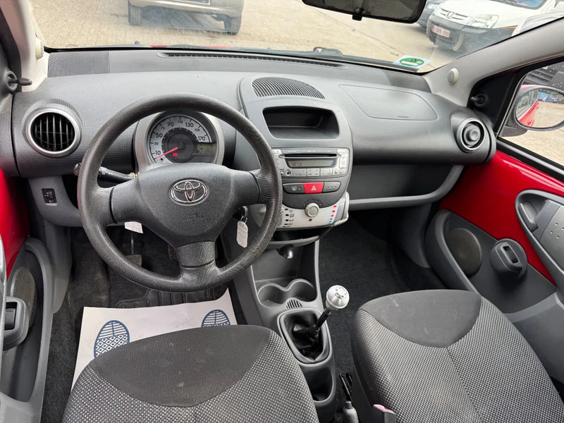 Hečbeks Toyota Aygo **5DOORS-BELGIAN CAR**: foto 9