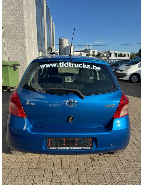 Toyota Yaris **PETROL-ESSENCE-AC** - Hečbeks: foto 5 Toyota Yaris **PETROL-ESSENCE-AC** - Hečbeks: foto 5