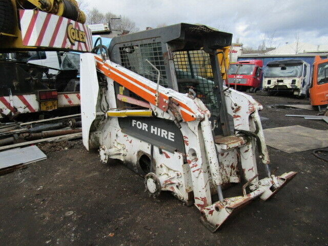 CASE 60XT SKID STEER 4BT CUMMINS (PARTS) - Kompaktiekrāvējs: foto 2 CASE 60XT SKID STEER 4BT CUMMINS (PARTS) - Kompaktiekrāvējs: foto 2