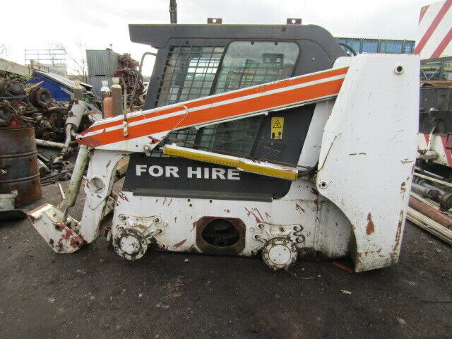 CASE 60XT SKID STEER 4BT CUMMINS (PARTS) - Kompaktiekrāvējs: foto 3 CASE 60XT SKID STEER 4BT CUMMINS (PARTS) - Kompaktiekrāvējs: foto 3