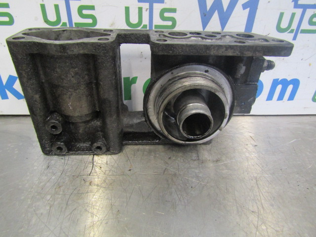 CUMMINS M11 OIL FLTER HOUSING P/NO 3102774 - Dzinējs un rezerves daļas - Kravas automašīna: foto 3 CUMMINS M11 OIL FLTER HOUSING P/NO 3102774 - Dzinējs un rezerves daļas - Kravas automašīna: foto 3